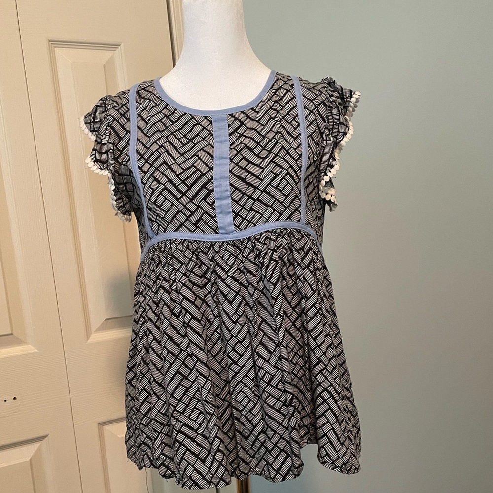 THML Anthropologie Size XS Boho Short Sleeve Blouse